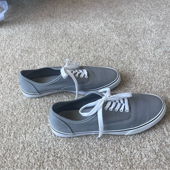 A New Day Canvas Shoe Size 9 - Picture 7 of 12